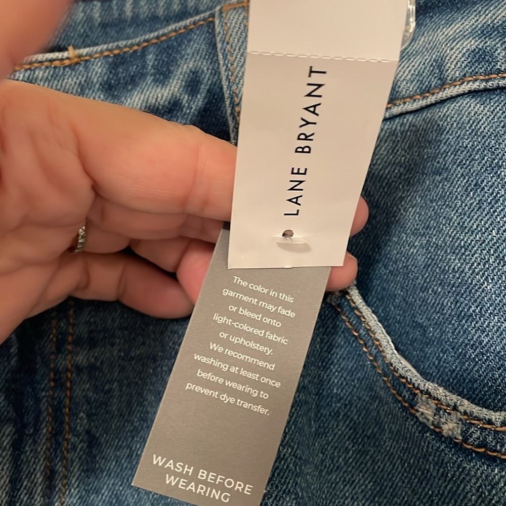 Lane Bryant Boyfriend Denim Women's Shorts - Size 16 - Picture 3 of 5